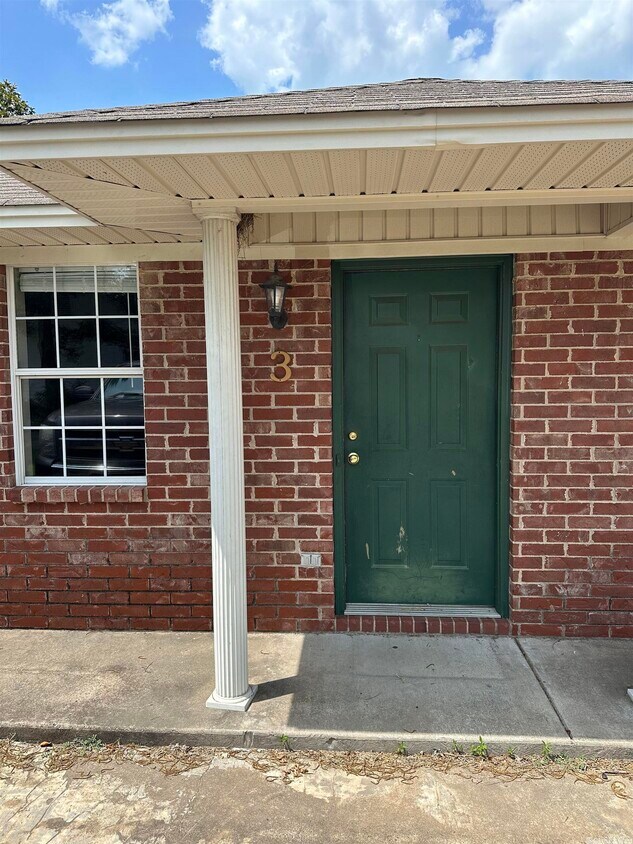 506 N Cross St, Searcy, AR 72143 Townhome Rentals in Searcy AR