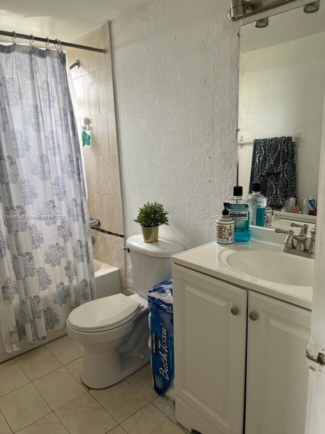 Foto del edificio - 4550 NW 9th St