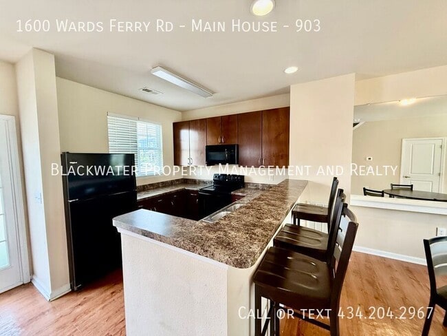 Building Photo - 1600 Wards Ferry Rd