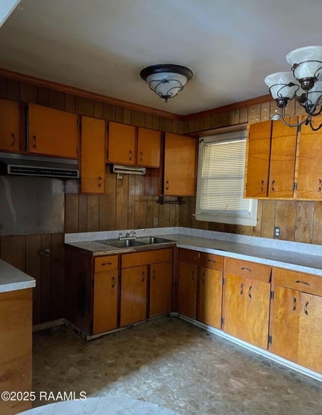 Foto del edificio - 3 Bed, 1 Bath Home – Section 8 Accepted