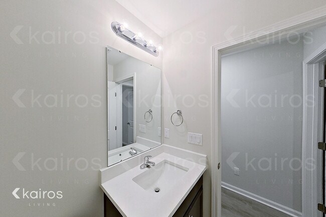 Foto del edificio - 15 Carrollton Dr.