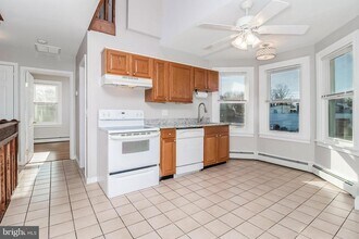 Building Photo - 17 State Rd