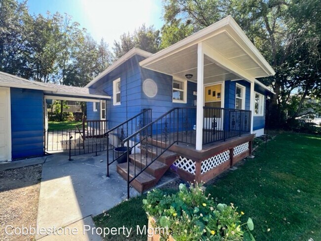 Building Photo - 3 br, 2 bath House - 2751 W Ona st