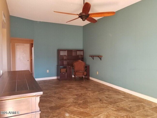 Foto del edificio - 13617 N Del Webb Blvd