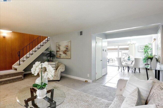 Foto del edificio - $1,000 MOVE IN SPECIAL!!! 4 Bedroom/ 3 Bat...