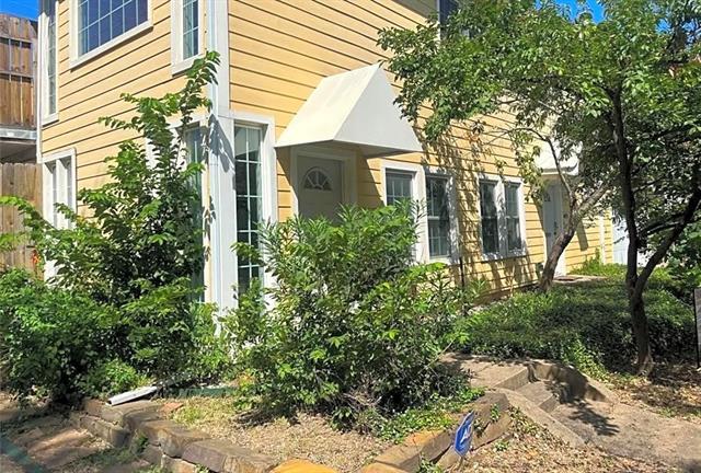 Foto principal - 4031 Roswell St