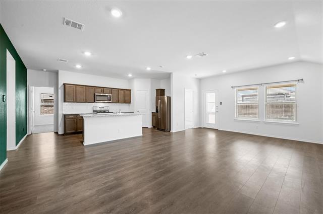 Foto del edificio - 508 Windrow Dr