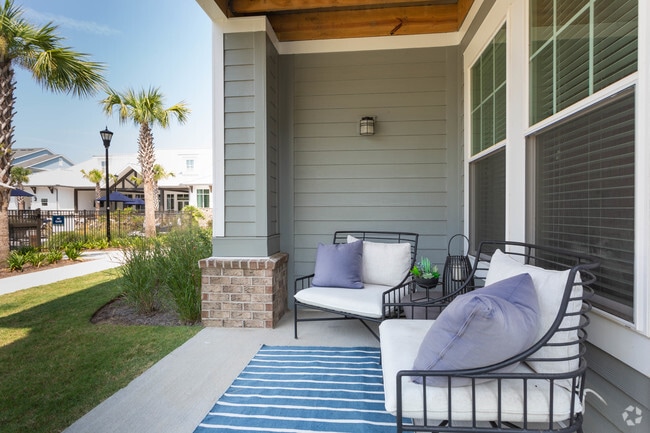 Aveca - 1st Floor Patio - Paxton Point Hope