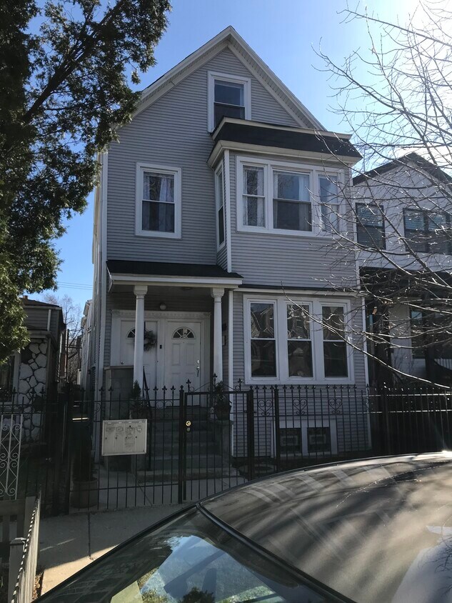2633 W. Homer - 2633 W Homer St