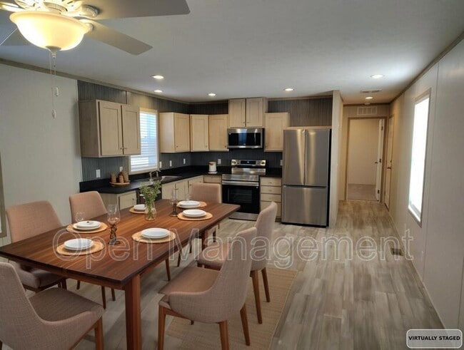 Building Photo - 120 Terry Blvd