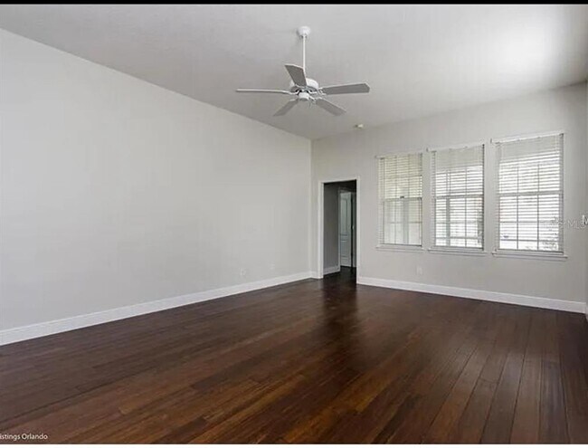 Foto del edificio - 205 Redbud St