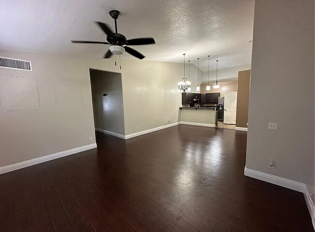 Foto del edificio - 2153 Jasper Bluff St