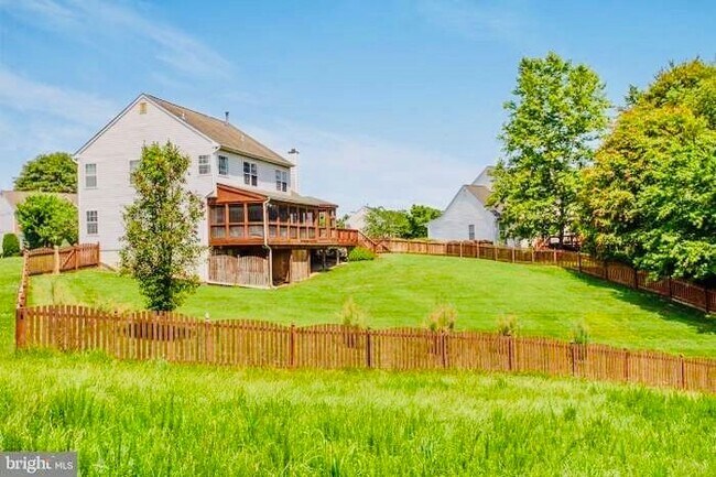 Foto del edificio - 14801 Arabian Ln