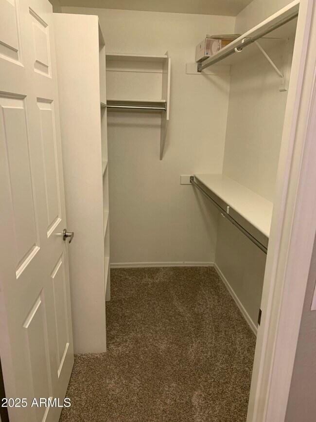 Foto del edificio - 5303 N 7th St