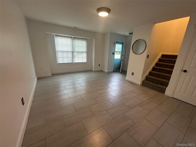 Foto del edificio - 256 Quassaick Ave