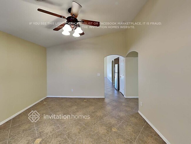 Foto del edificio - 22059 W Solano Dr