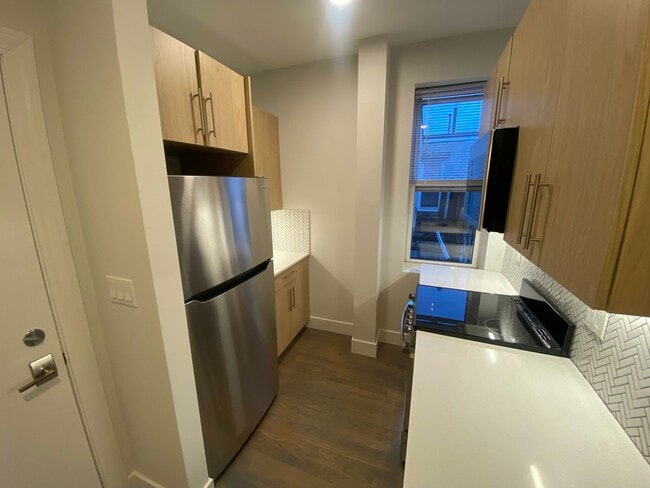 Photo - 111 Park Dr Apartment