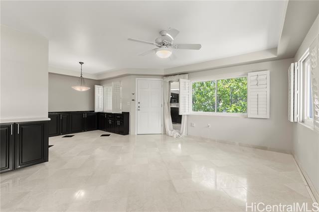 Building Photo - 92-1535-1535 Aliinui Dr