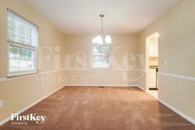 Building Photo - 6253 Rockland Drive