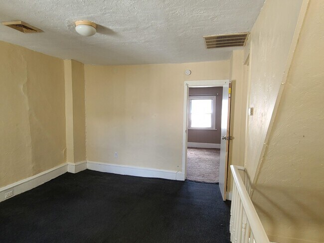 living room to bedroom - 1007 Washburn St