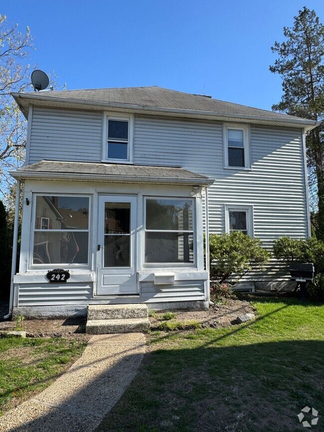 Building Photo - 242 New Jersey Rd