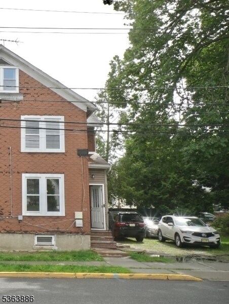 Foto del edificio - 69 Carlton Ave