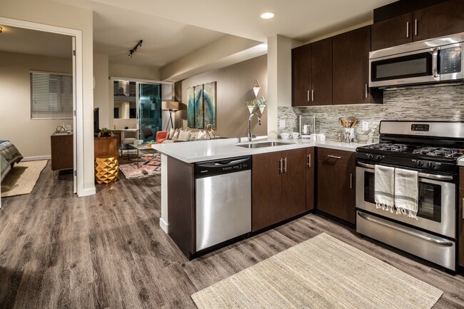 Building Photo - Berkshire K2LA