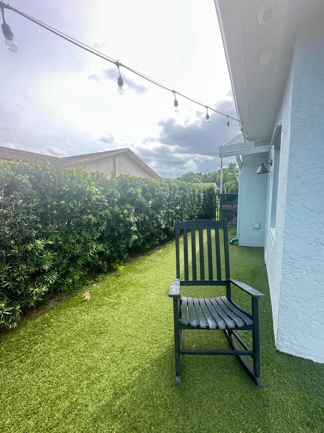 Foto del edificio - 7008 NW 99th Ave