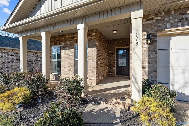 Building Photo - 173 Heritage Brook Dr