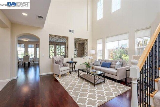 Building Photo - 4540 Sweetgale Dr