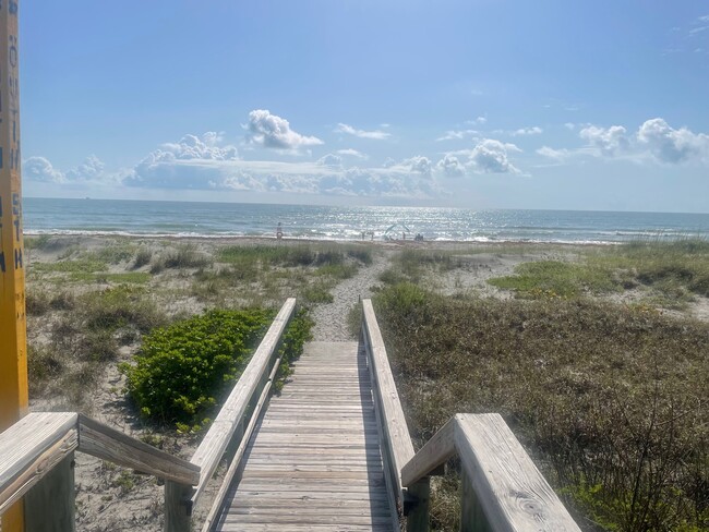 Foto del edificio - Driftwood Villas Apartments