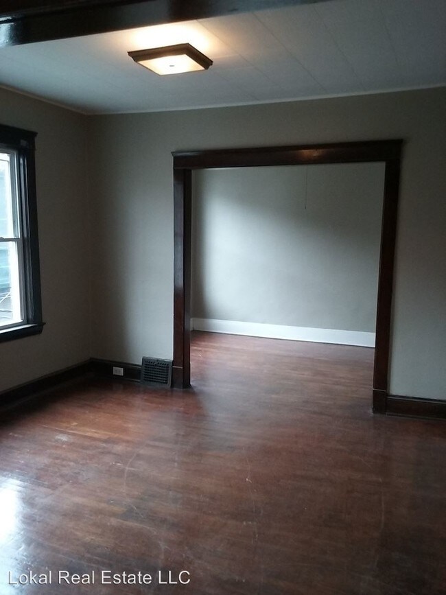 Foto del edificio - 3196 W 25th St