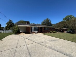 Building Photo - 1094 Old Rockmart Rd SE