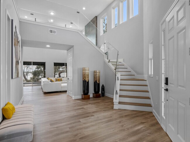 Building Photo - 1216 Hull Island Dr