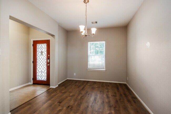Foto del edificio - 20315 Shire Ridge Ln