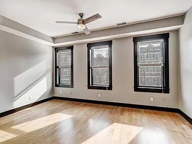 Foto del edificio - 2813 Colerain Ave
