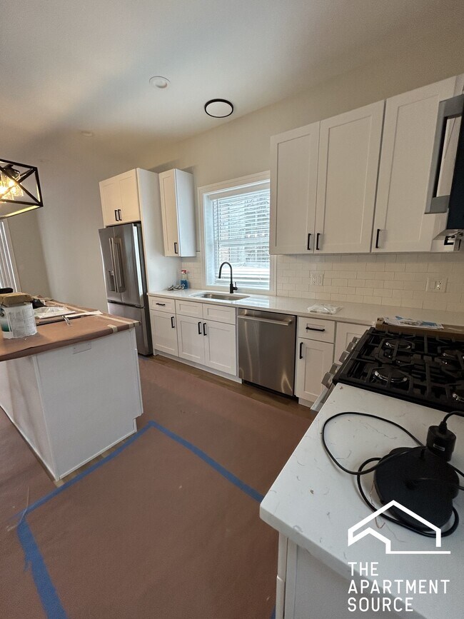 Foto del edificio - 858 N Paulina St