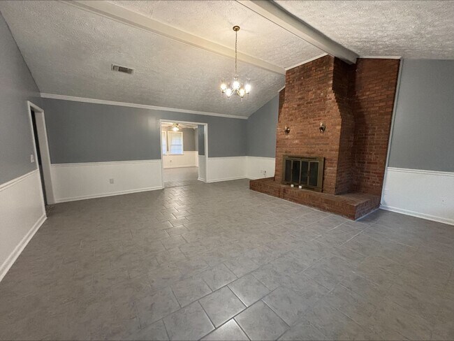 Foto del edificio - 622 Hospital Rd