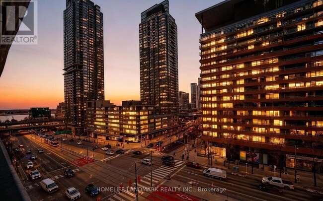 Building Photo - 3 Concord Cityplace Wy