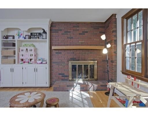 Building Photo - 123 Academy Dr