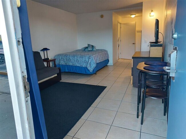 Foto del edificio - 43420 US-27