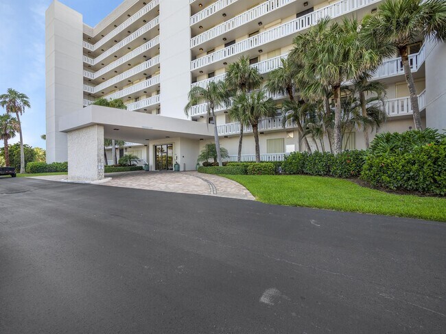 Foto del edificio - 5061 N Hwy A1A