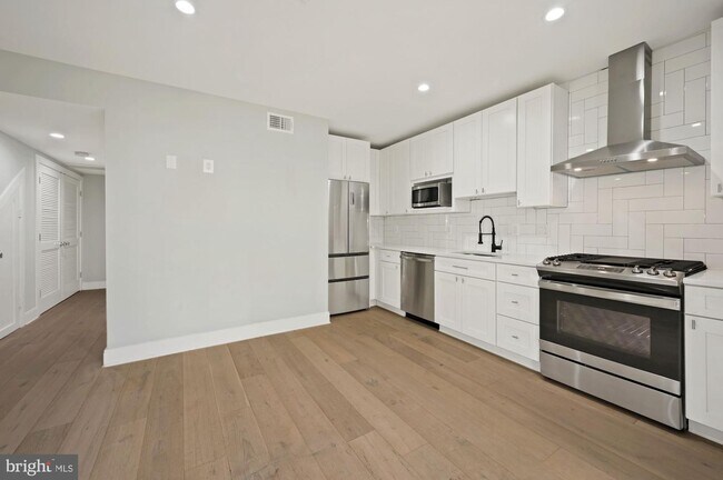 Foto del edificio - 5622 13th St NW