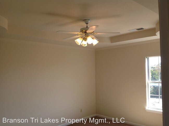 Building Photo - 110 Cottonwood Trl