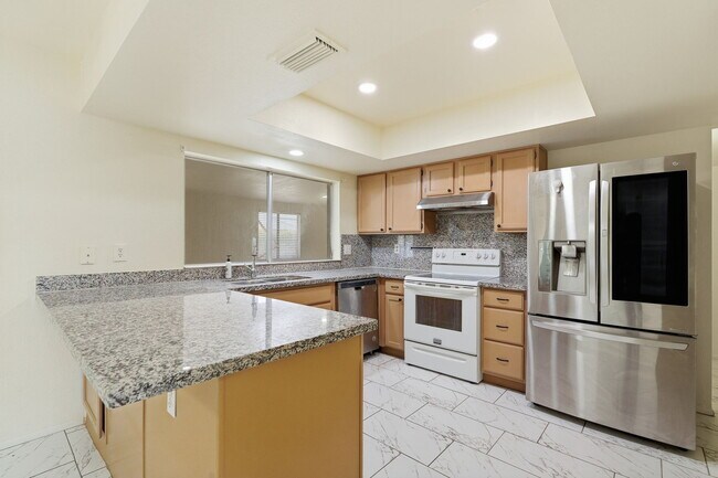 Foto del edificio - 4731 W Paradise Ln
