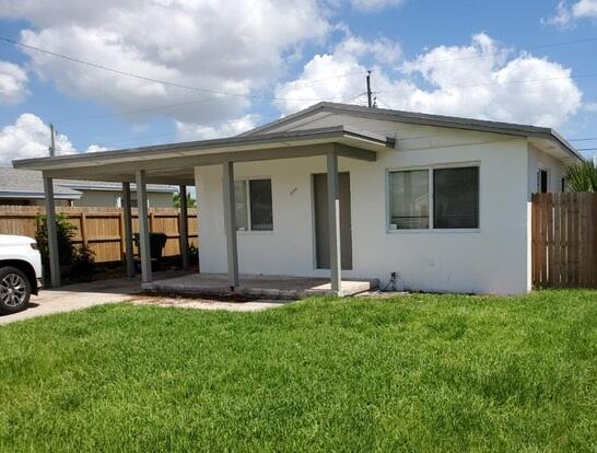 Foto principal - 958 W 3rd St