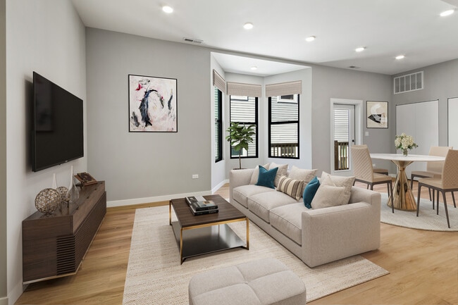 Building Photo - 3520 W Shakespeare Ave