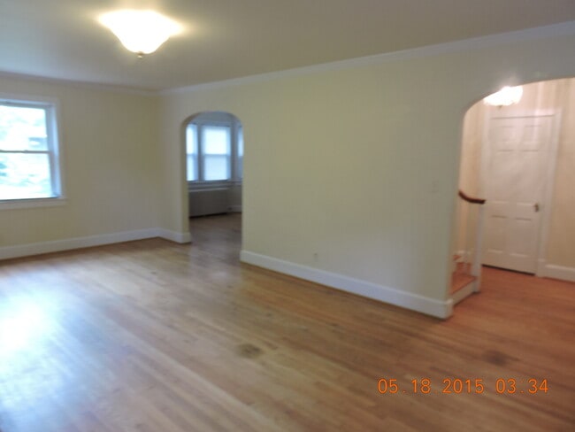 Building Photo - Close to UMW Main Campus!