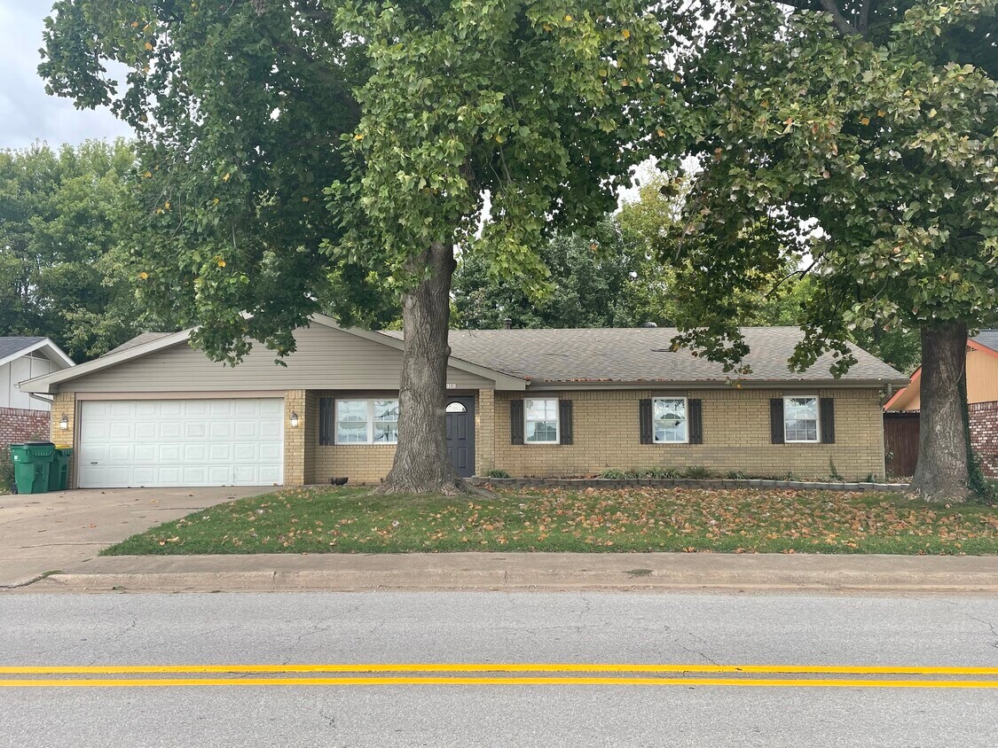 4102 Watkins Ave, Springdale, AR 72762 House Rental in Springdale, AR