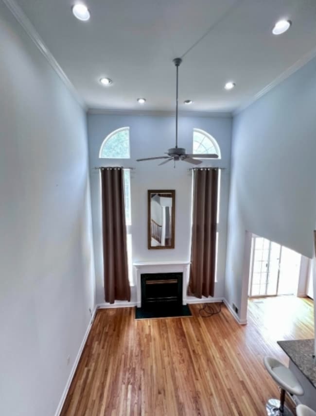 Foto del edificio - 128 Constitution Way